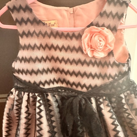 Pink and Black Zigzag Formal Kids Dress - Picture 2 of 8